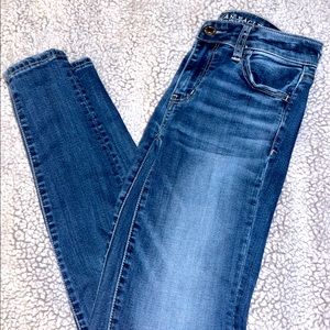 American Eagle Skinny Jeans